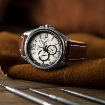 Watch (2)